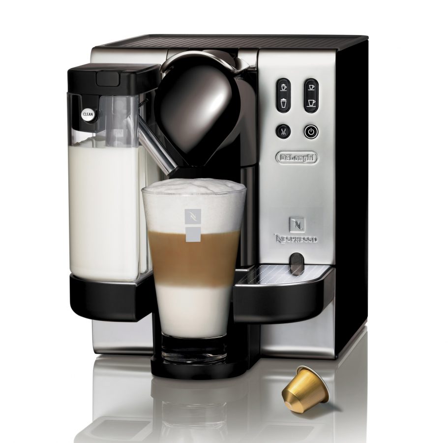 Cafetera Delonghi Nespresso Lattissima EN680M » Electro Cholo